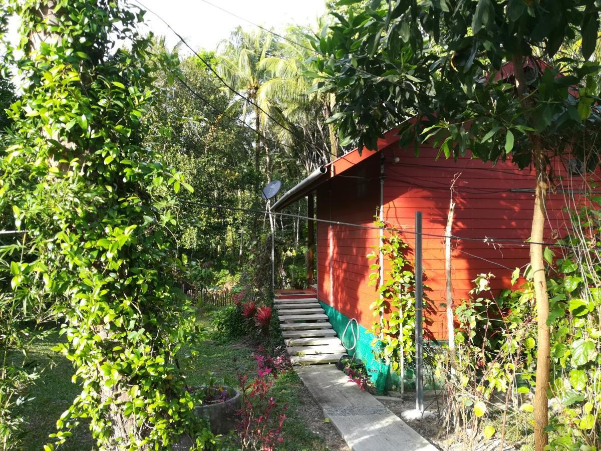Pink Kangaroo Bungalows Ko Kut Exterior foto